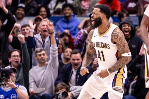 开云娱乐-今天强无敌！萨迪克·贝20中13&amp;三分9中6 砍下36+4+4&amp;全场零失误