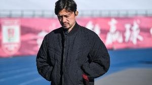 开云官网-足球报：亚泰击败梅州暂时脱离降级区，谢晖下课危机暂时解除