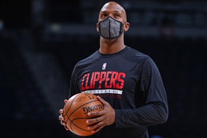 开云-比卢普斯扩充黑人主帅队伍，战术素养人情世故兼具