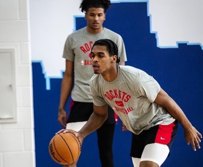 kaiyun-火箭旧将爆发，2场得分超40，斯通底薪可签他