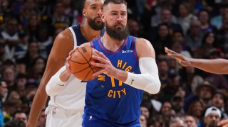 开云官网-心态已经完全变了，掘金替补中锋甚至给人一种在场上摆烂的感觉？