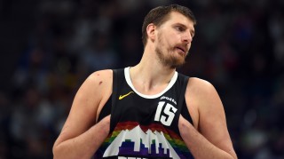 开云娱乐-约基奇第7次得分&amp;篮板&amp;助攻&amp;抢断&amp;盖帽领跑两队 仅次于字母