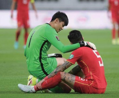 开云APP-张琳芃单独疗伤国足专人负责 两周后复出可战越南