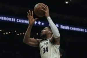 开云APP-雷记：字母哥全场仅出手11次太离谱，感觉他纯粹就走个过场