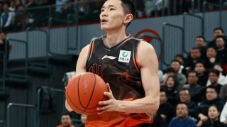 开云官网-邱彪看明白了吧？陈林坚和陶汉林关键时刻压制追分，就该给球权！