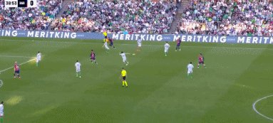 1733614183122011563.gif